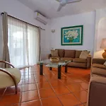 5Th Ave Hacienda Retreat